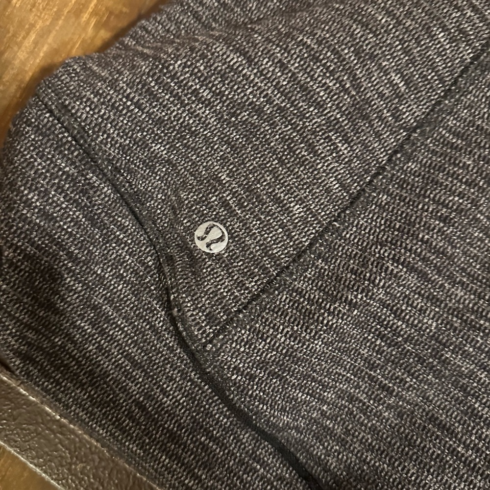 Lululemon think fast pullover half zip 12 - Picture 6 of 8